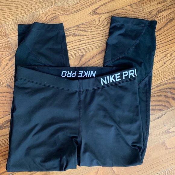 Nike Pro Leggings - Picture 1 of 6
